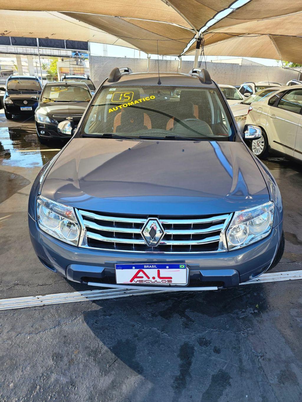 RENAULT Duster - Foto