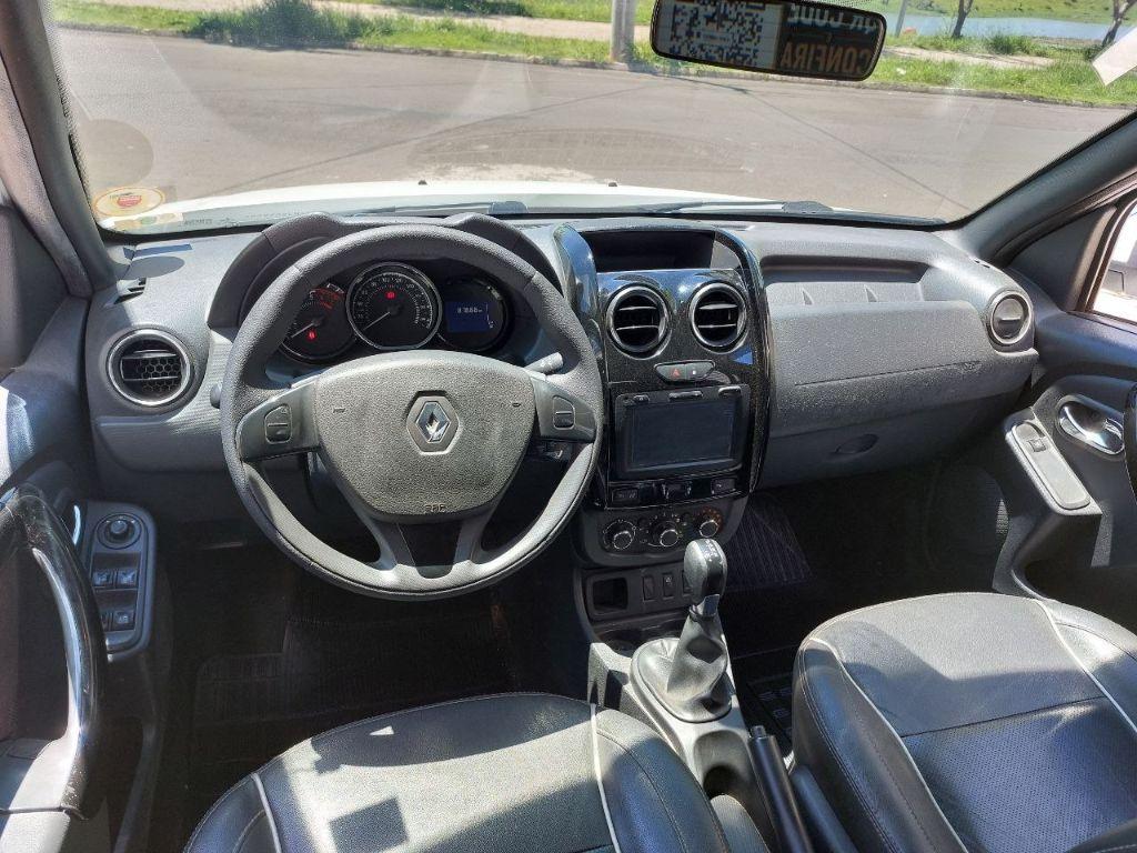 RENAULT Duster - Foto