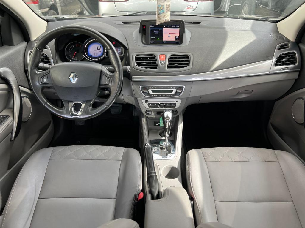 RENAULT Fluence - Foto