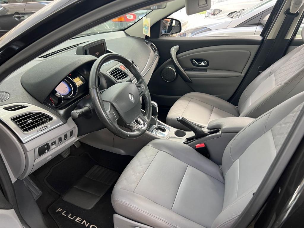 RENAULT Fluence - Foto