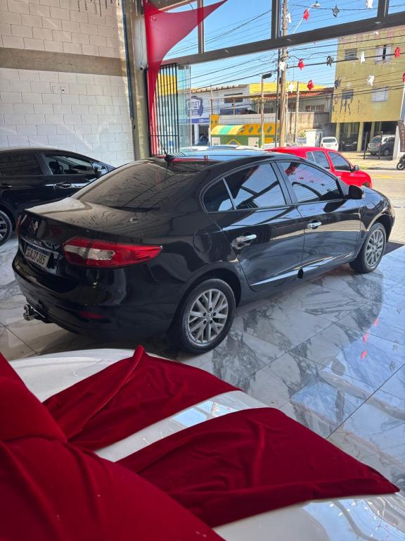 RENAULT Fluence - Foto