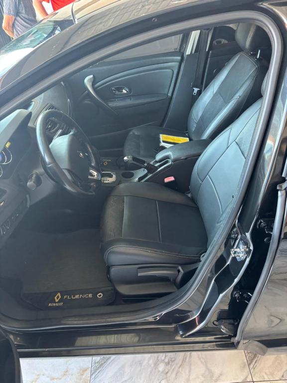 RENAULT Fluence - Foto