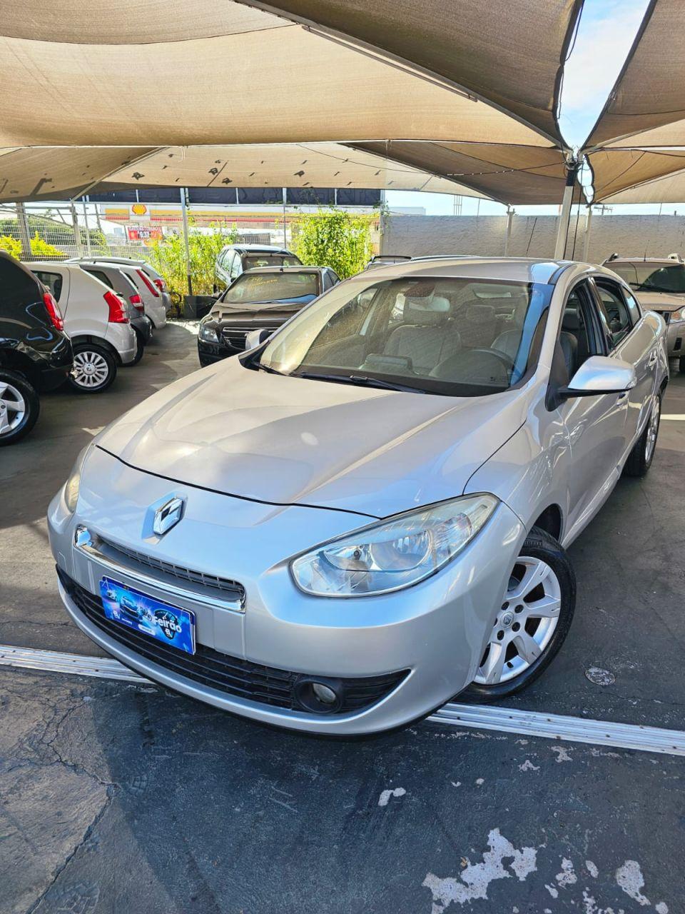 RENAULT Fluence