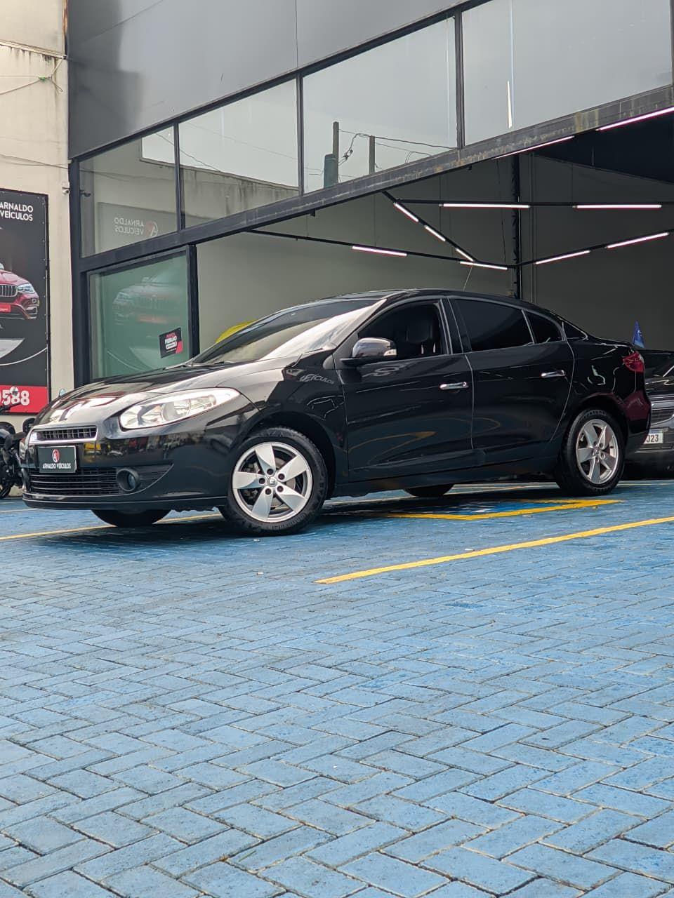 RENAULT Fluence