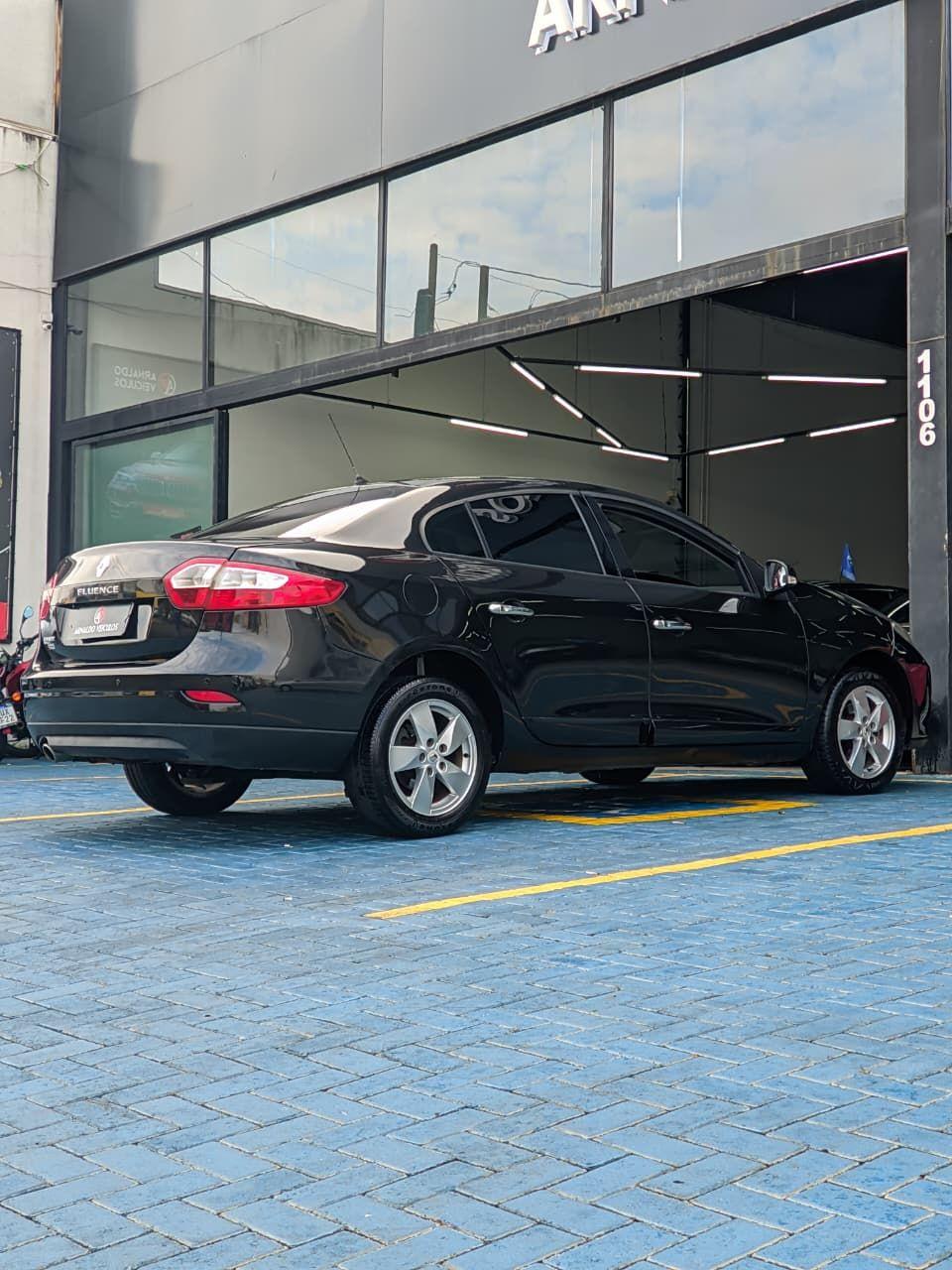 RENAULT Fluence - Foto