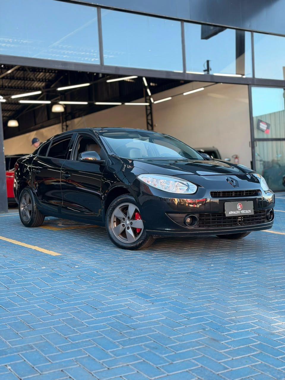 RENAULT Fluence - Foto