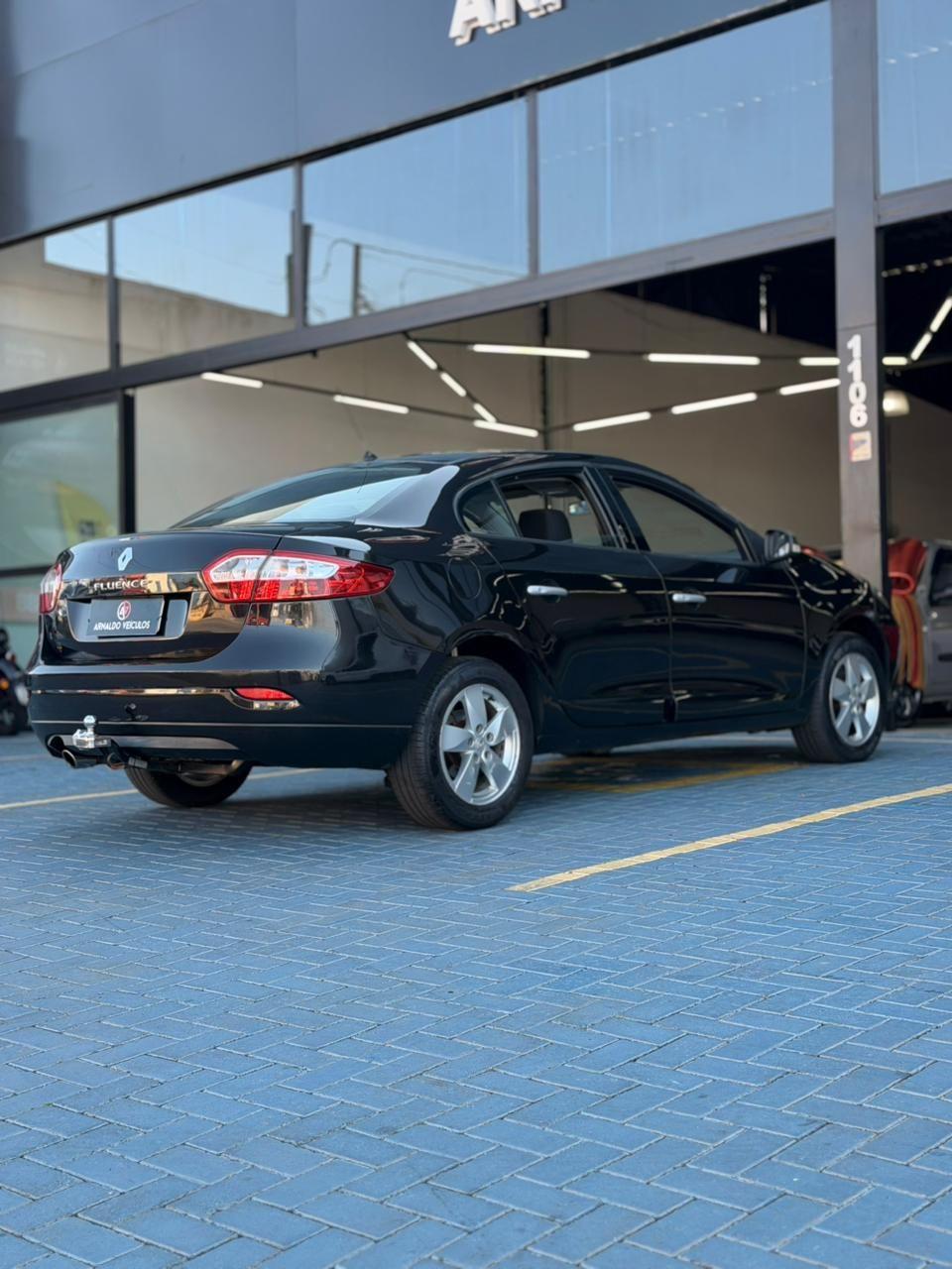 RENAULT Fluence - Foto