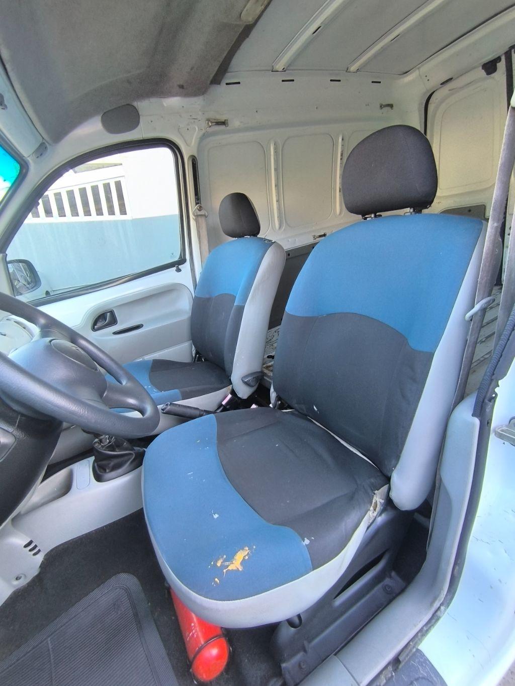 RENAULT Kangoo - Foto