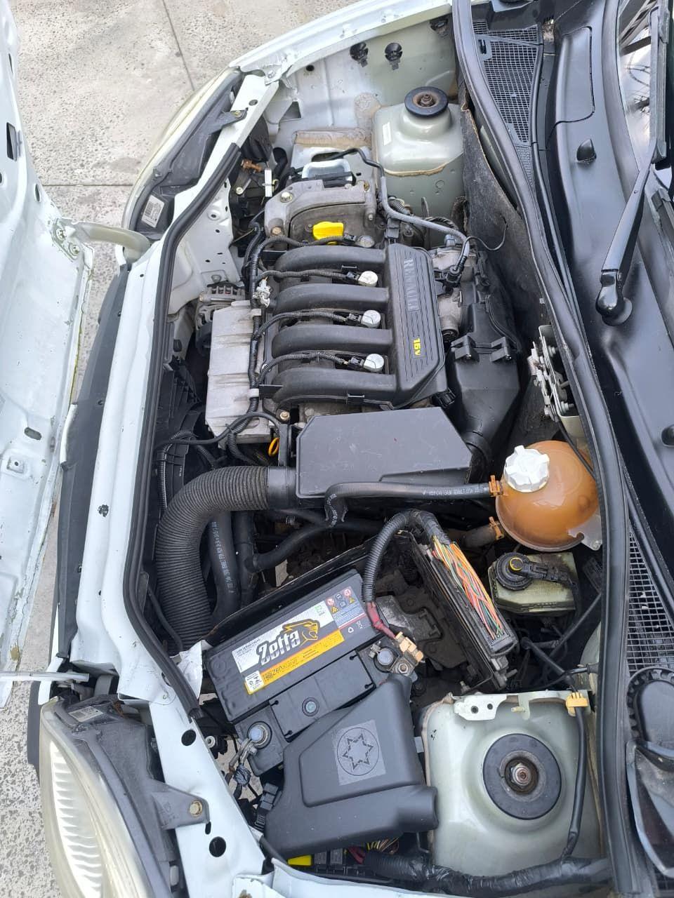 RENAULT Kangoo - Foto