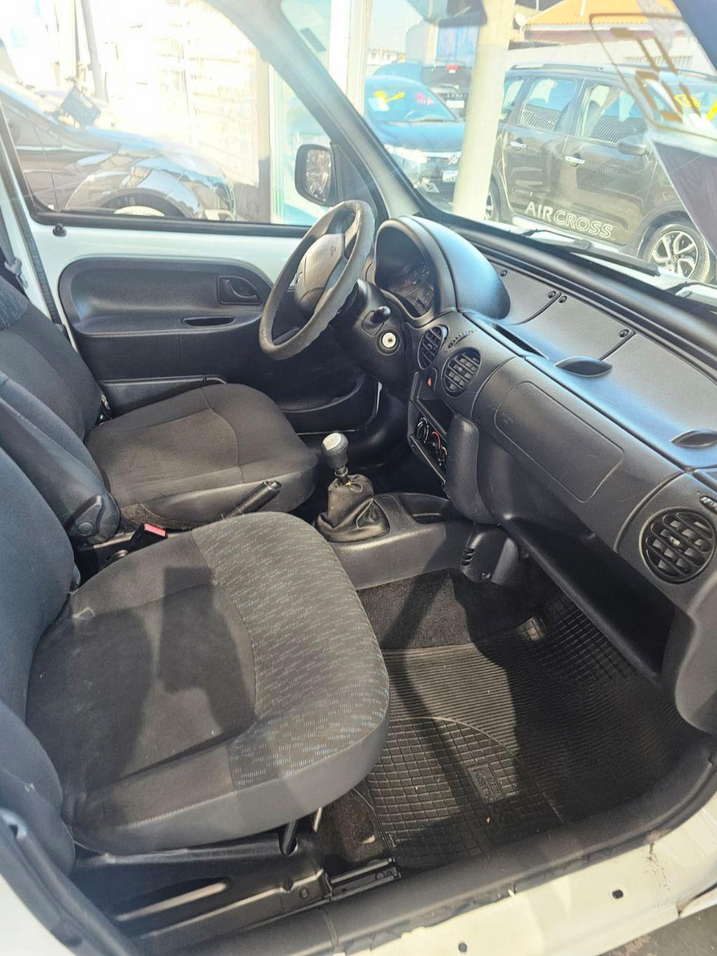 RENAULT Kangoo - Foto