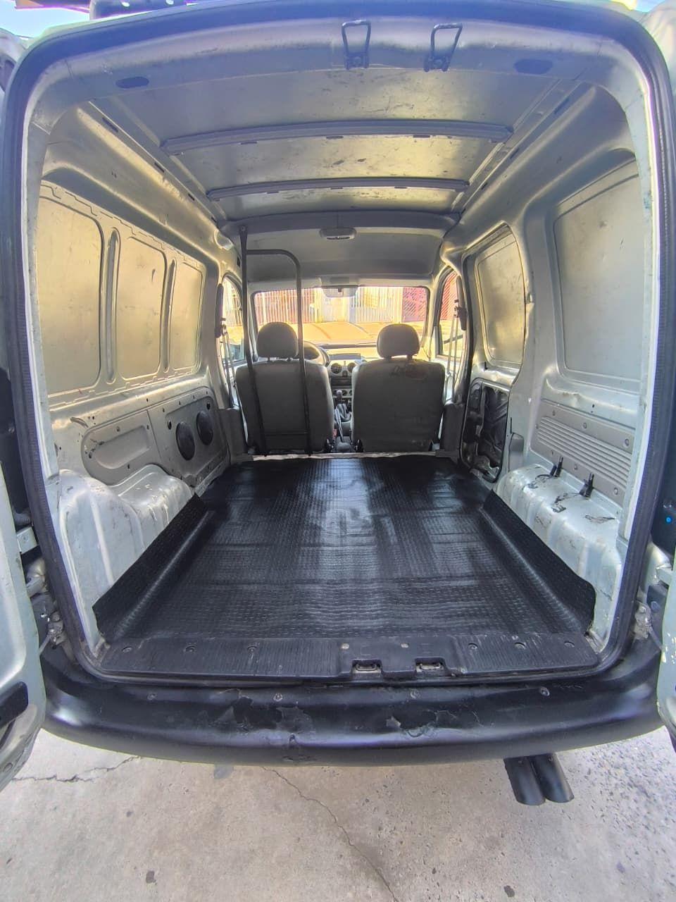RENAULT Kangoo - Foto