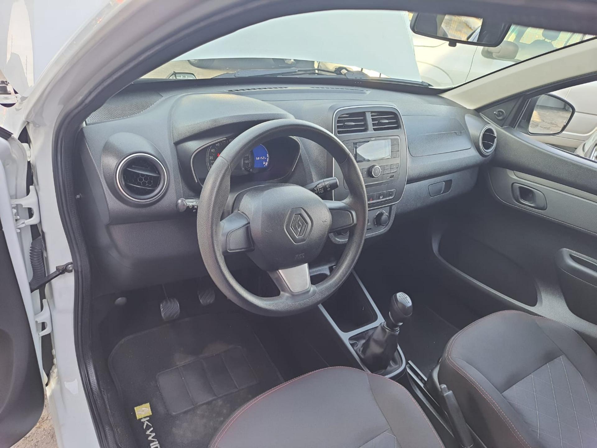 RENAULT Kwid - Miniatura