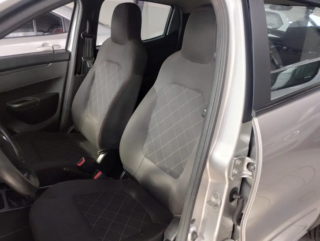 RENAULT Kwid - Foto