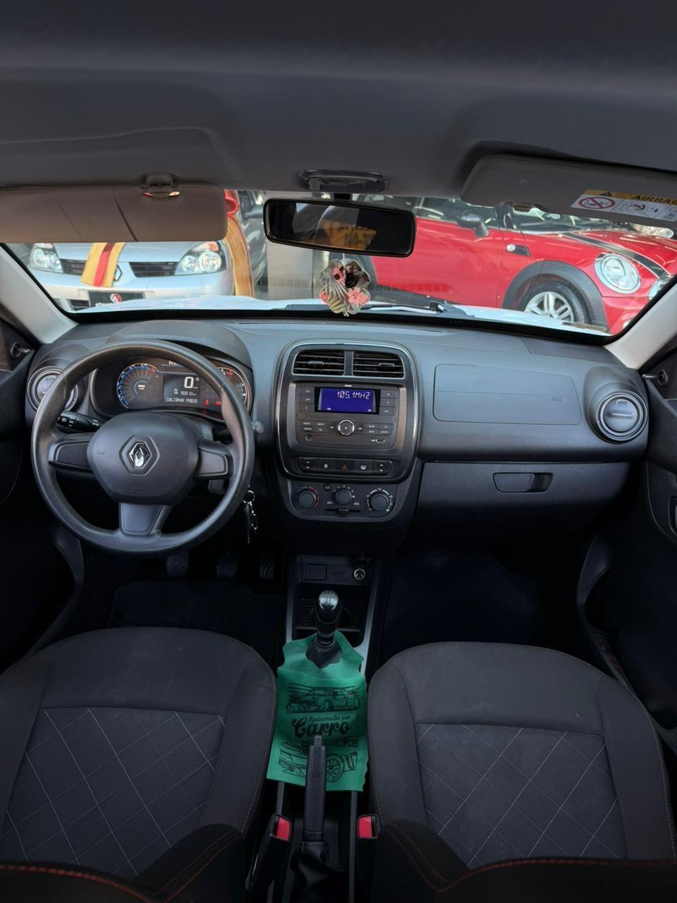 RENAULT Kwid - Foto