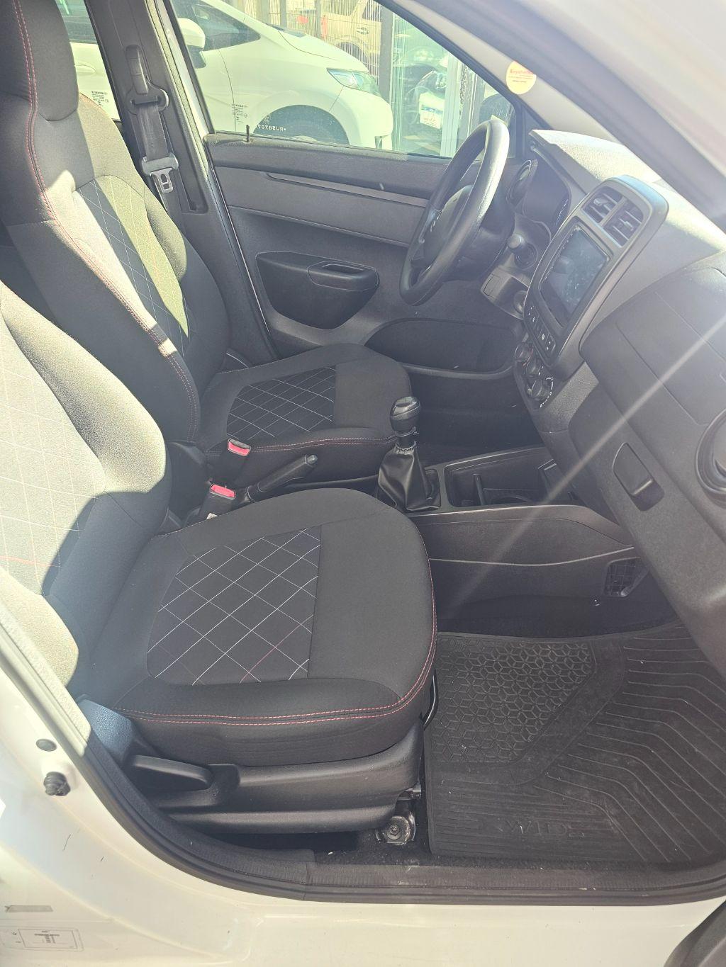 RENAULT Kwid - Foto