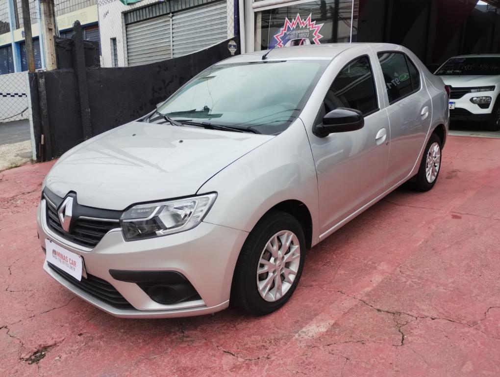 RENAULT Logan - Foto