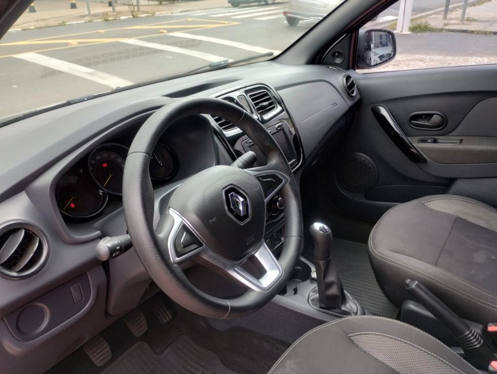 RENAULT Logan - Foto