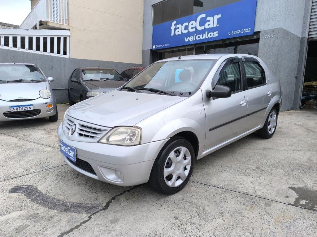 RENAULT Logan - Foto