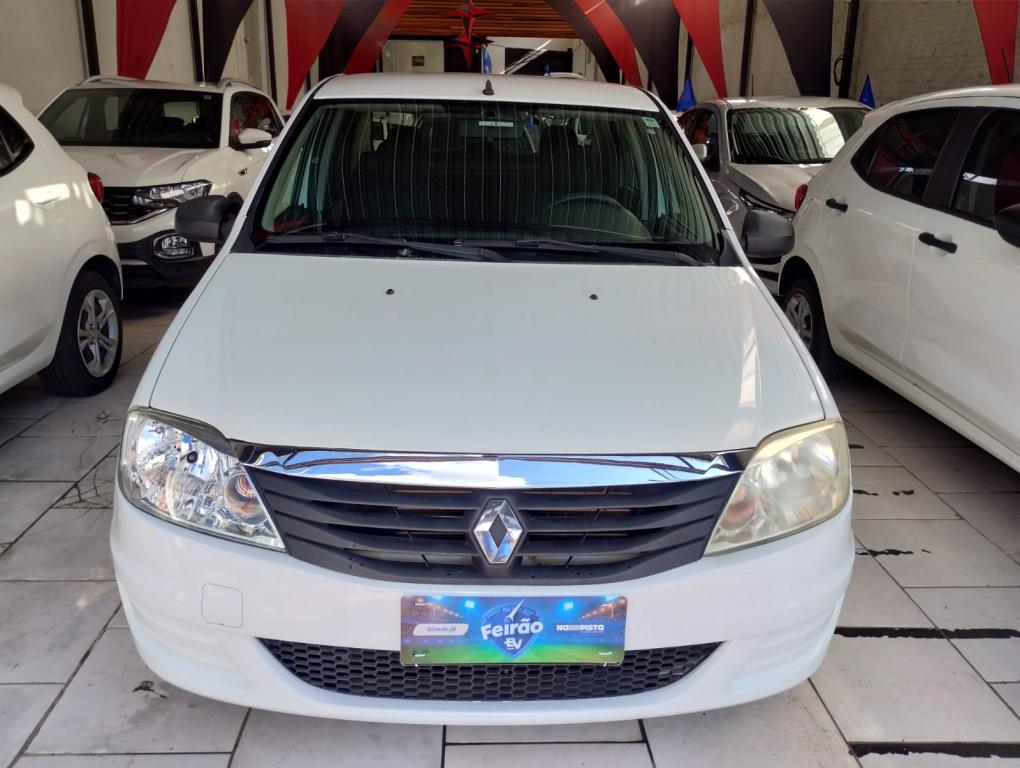 RENAULT Logan - Foto