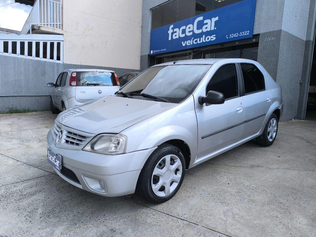 RENAULT Logan - Foto