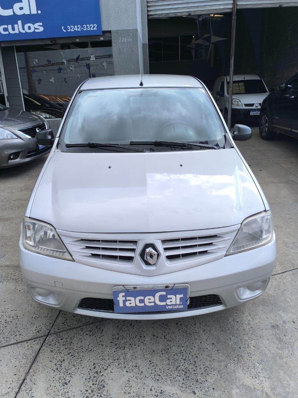 RENAULT Logan - Foto