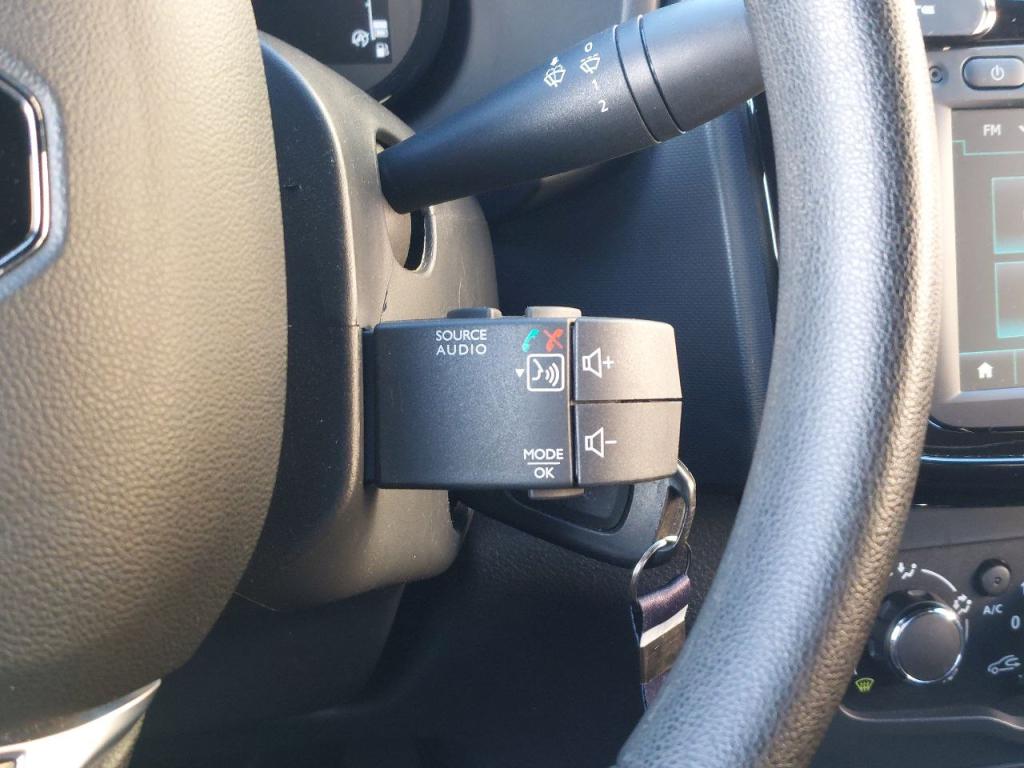 RENAULT Logan - Foto