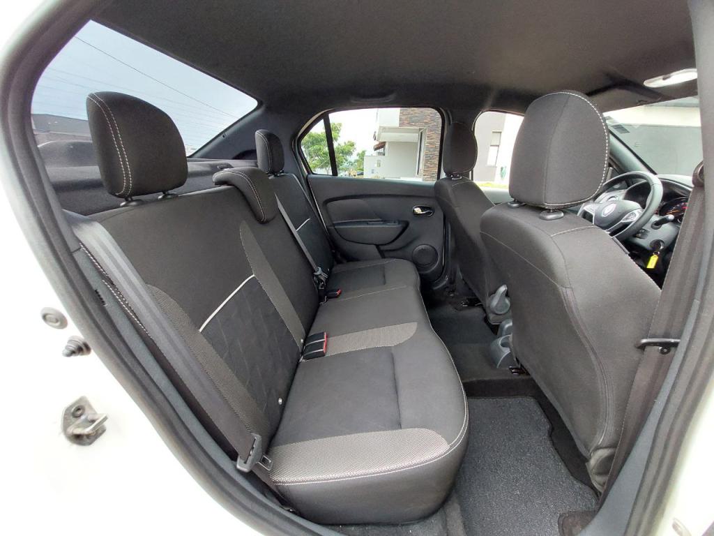 RENAULT Logan - Foto