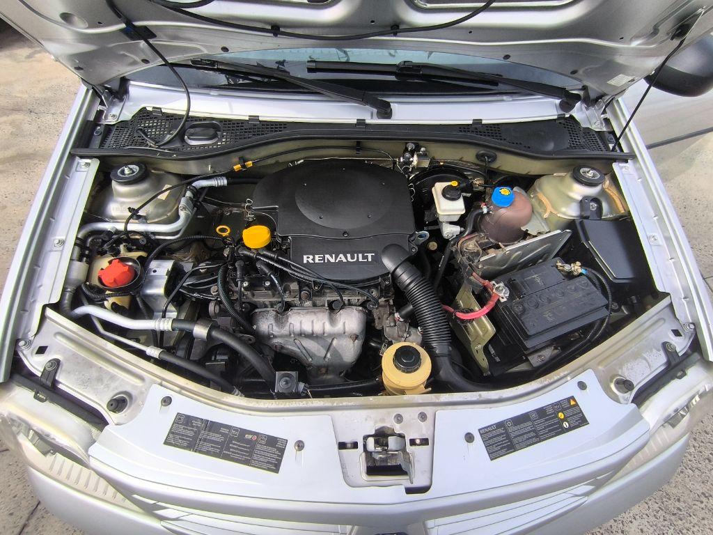 RENAULT Logan - Foto