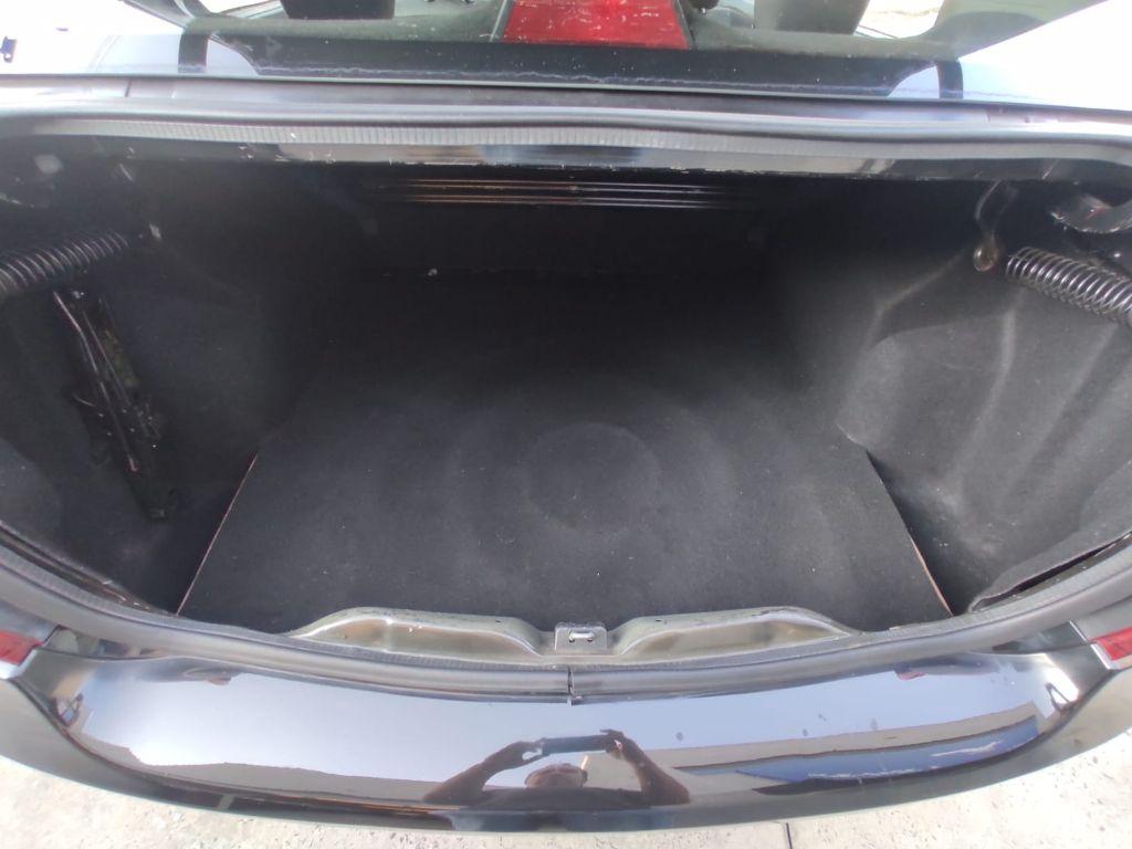 RENAULT Logan - Foto