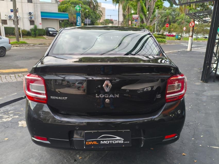 RENAULT Logan - Foto