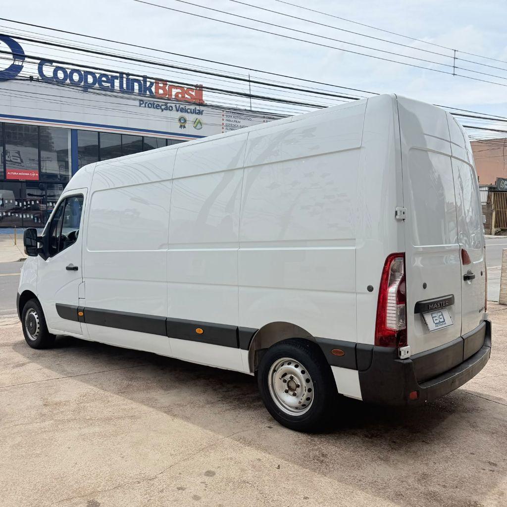 RENAULT Master - Foto