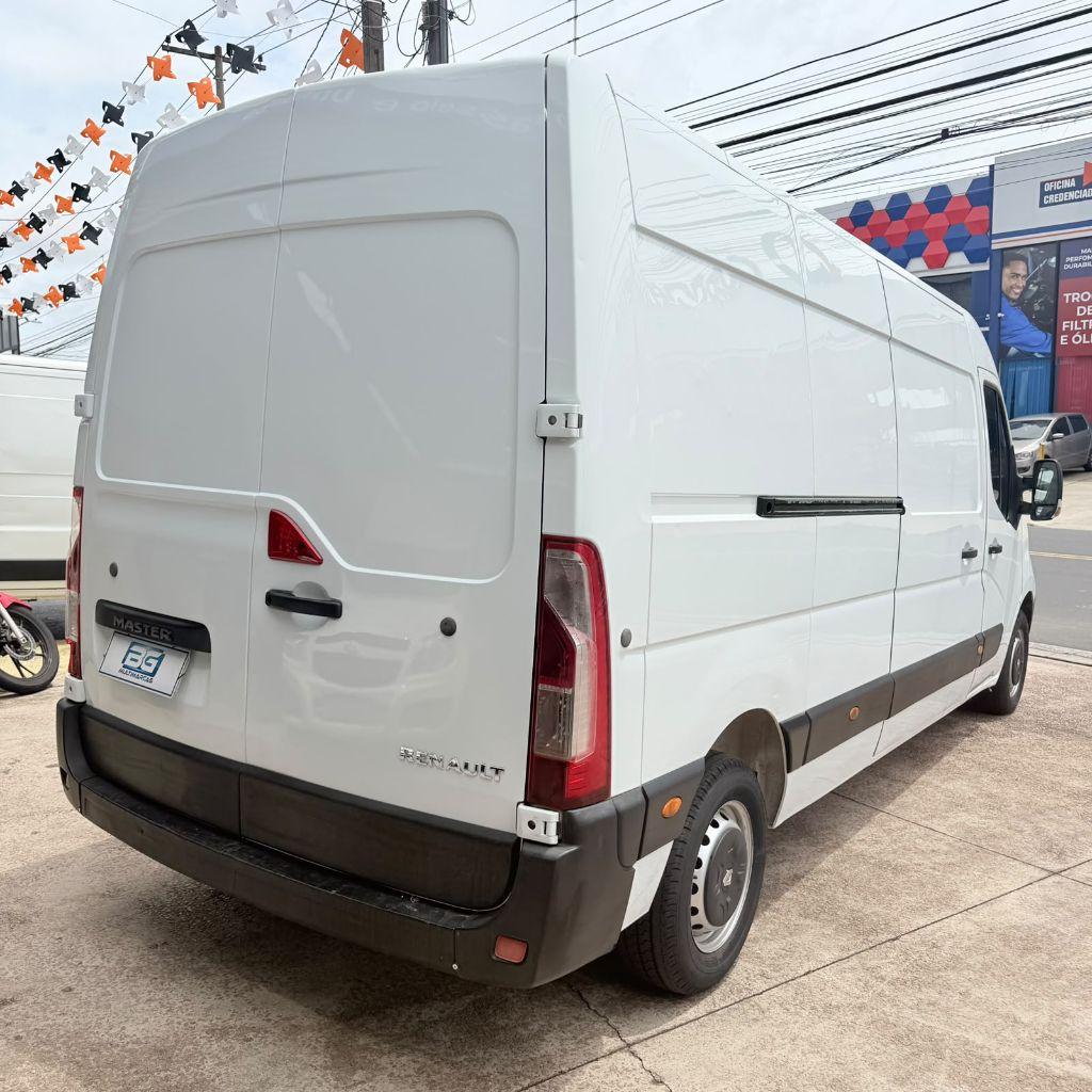 RENAULT Master - Foto