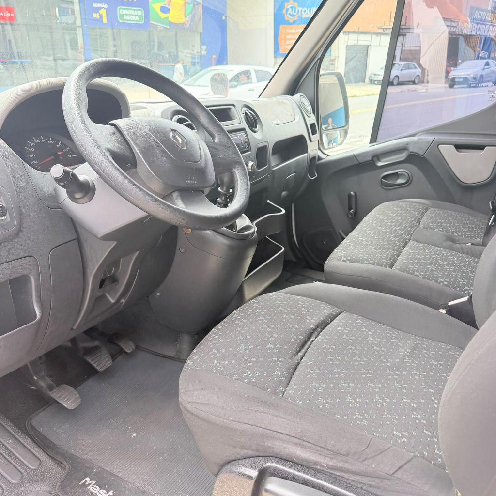 RENAULT Master - Foto