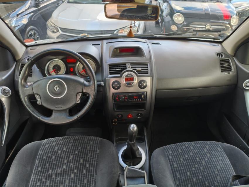 RENAULT Megane Grand Tour - Foto