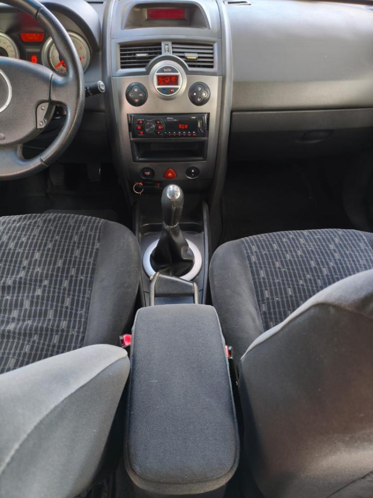 RENAULT Megane Grand Tour - Foto