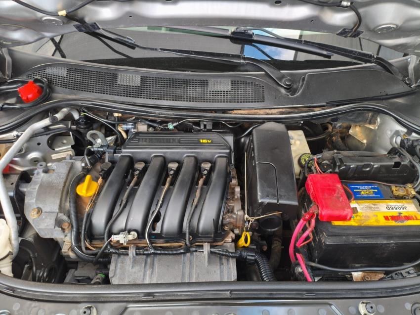 RENAULT Megane Grand Tour - Foto