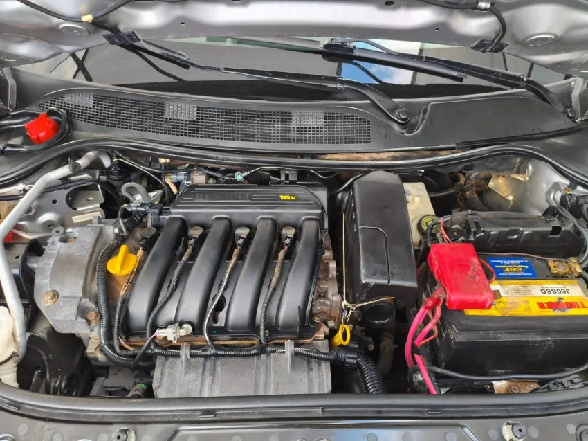 RENAULT Megane Grand Tour - Foto