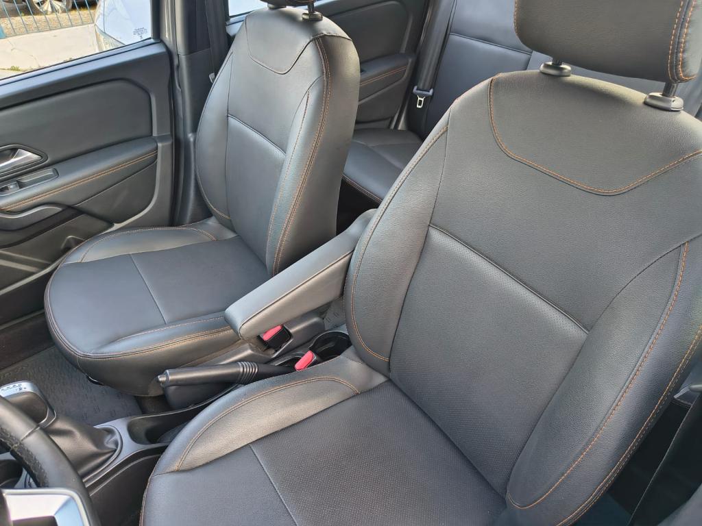 RENAULT Oroch - Foto