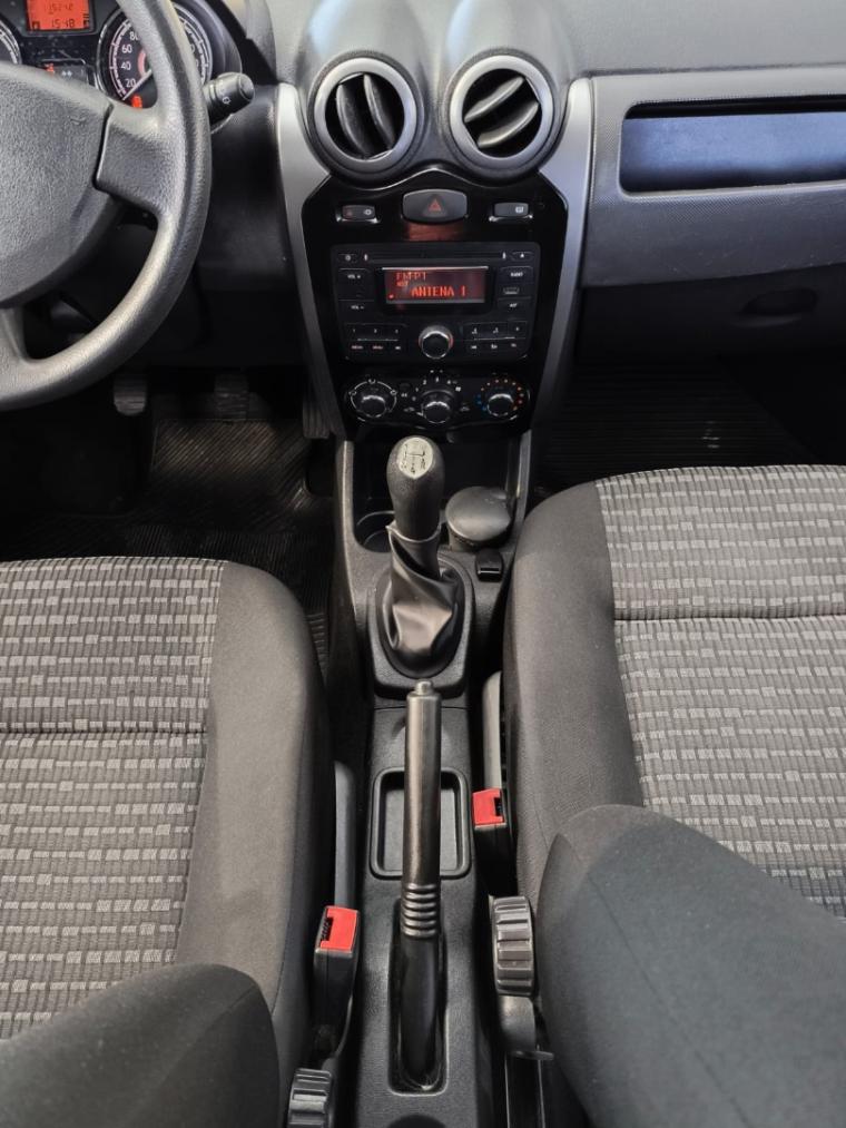 RENAULT Sandero - Foto