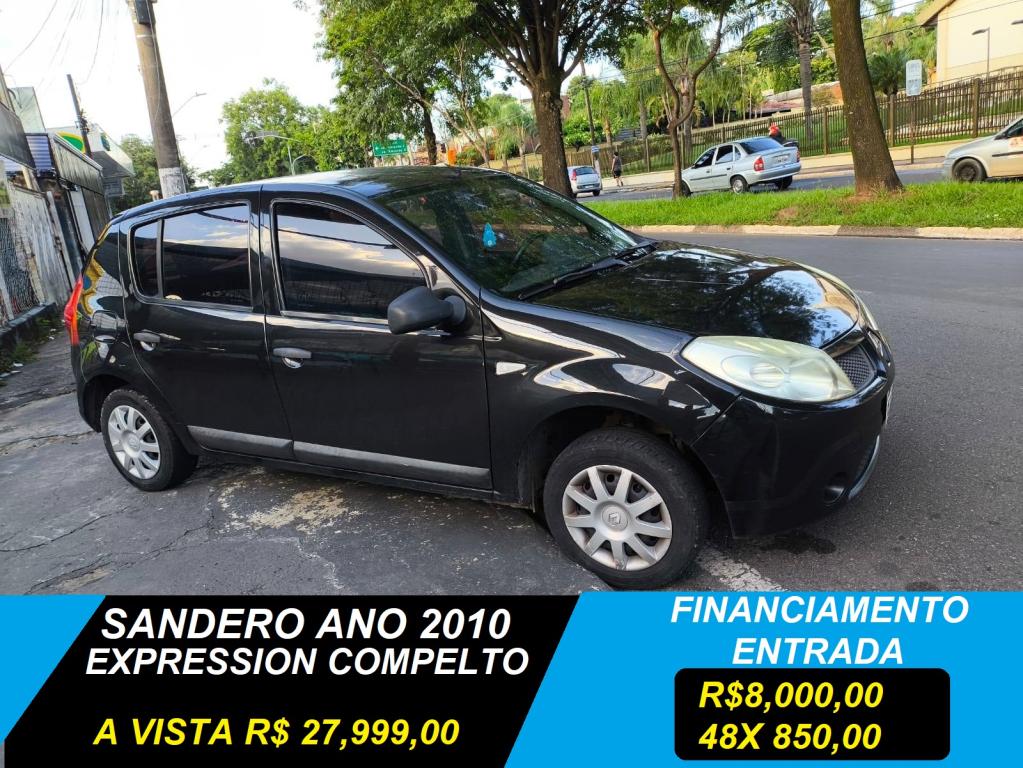 RENAULT Sandero - Foto