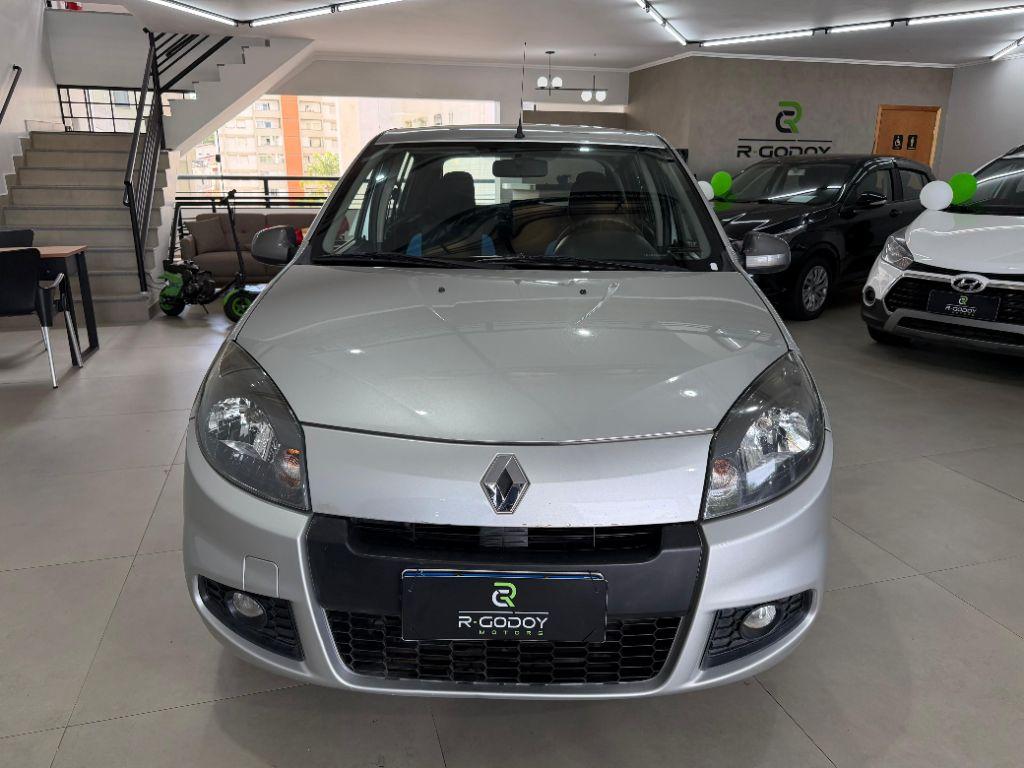 RENAULT Sandero - Foto