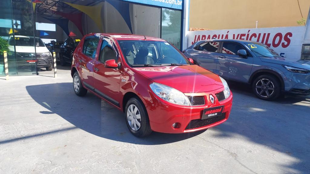 RENAULT Sandero - Foto