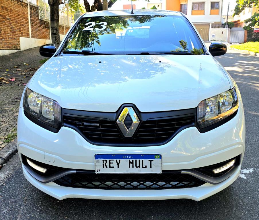 RENAULT Sandero - Foto