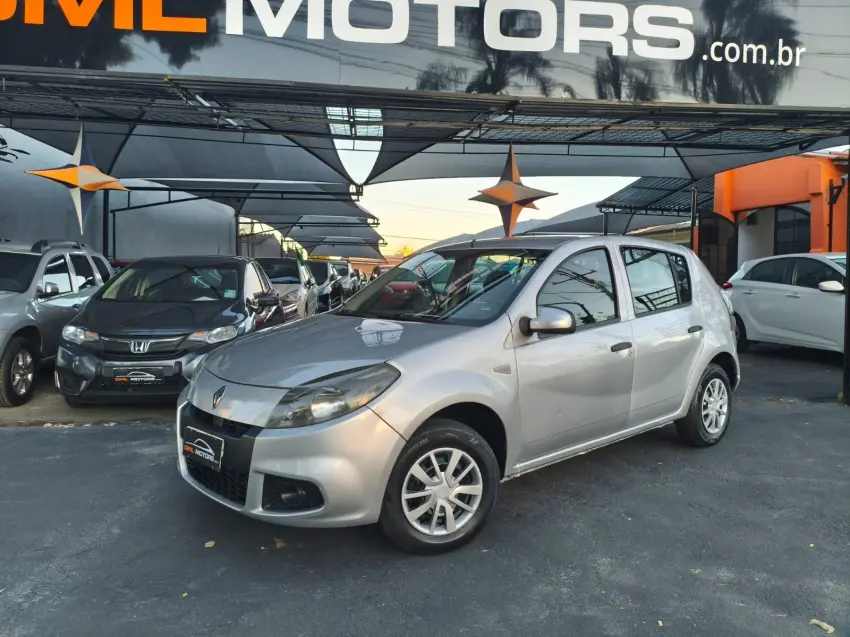RENAULT Sandero