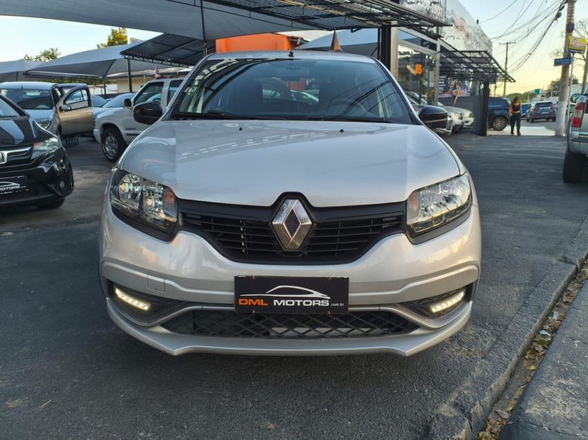 RENAULT Sandero - Foto