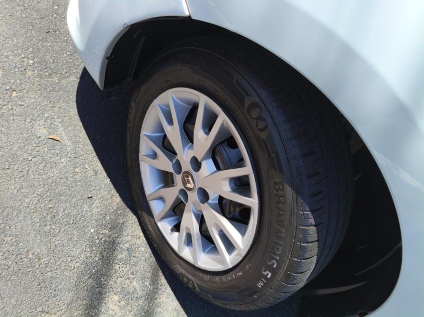 RENAULT Sandero - Foto