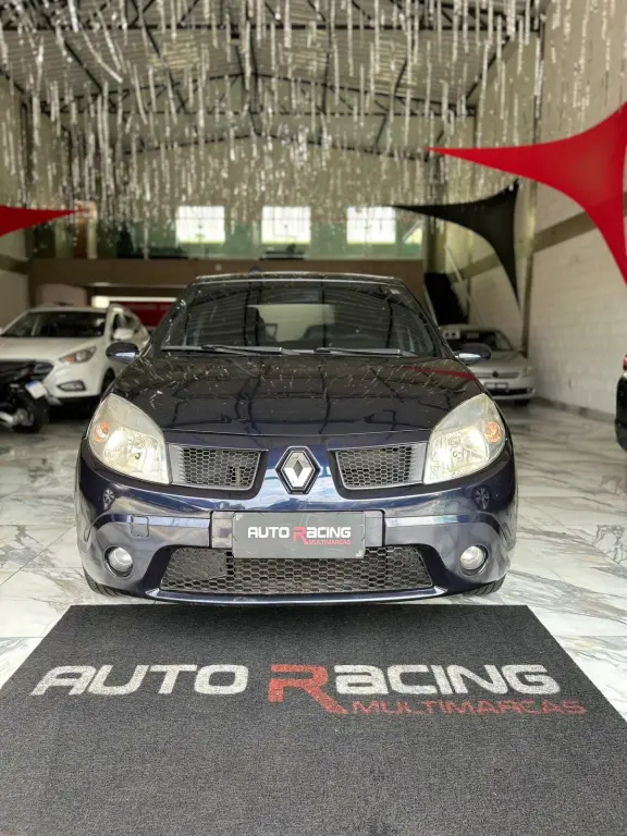 RENAULT Sandero - Foto