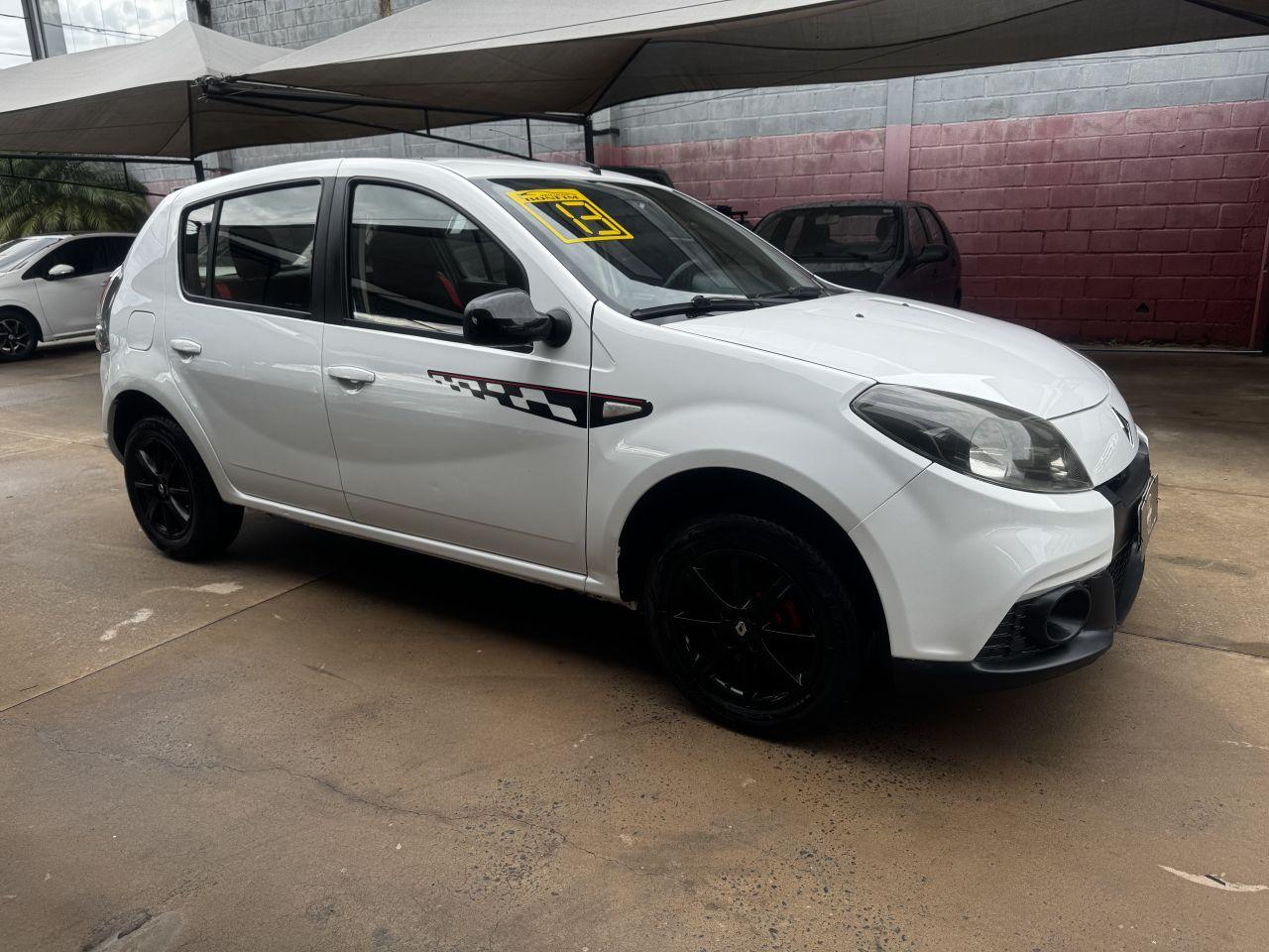 RENAULT Sandero