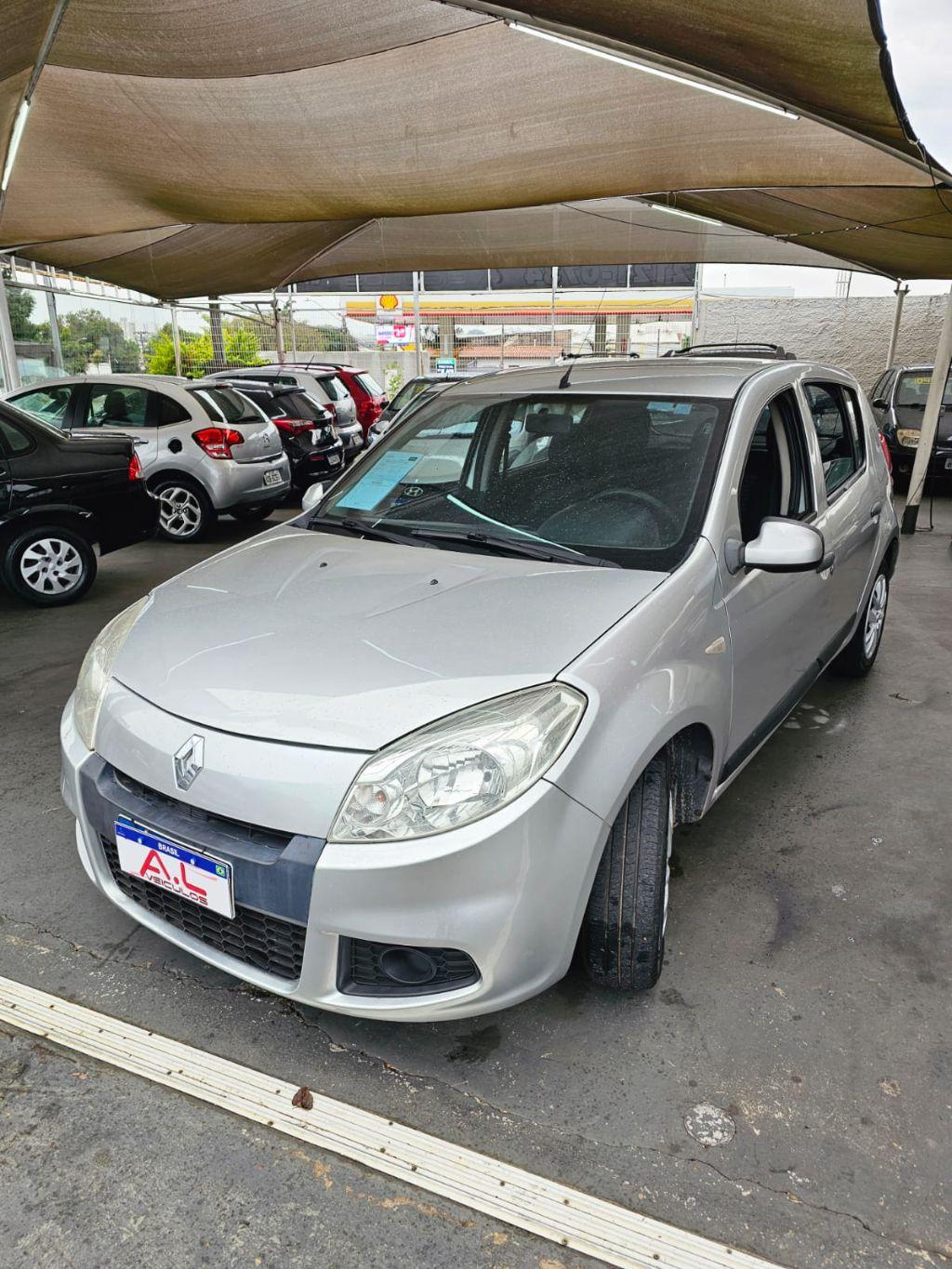 RENAULT Sandero