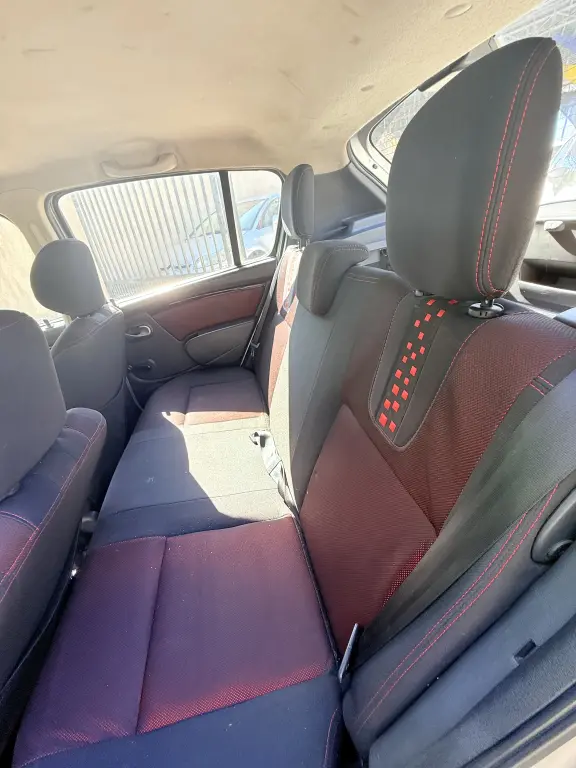 RENAULT Stepway - Foto